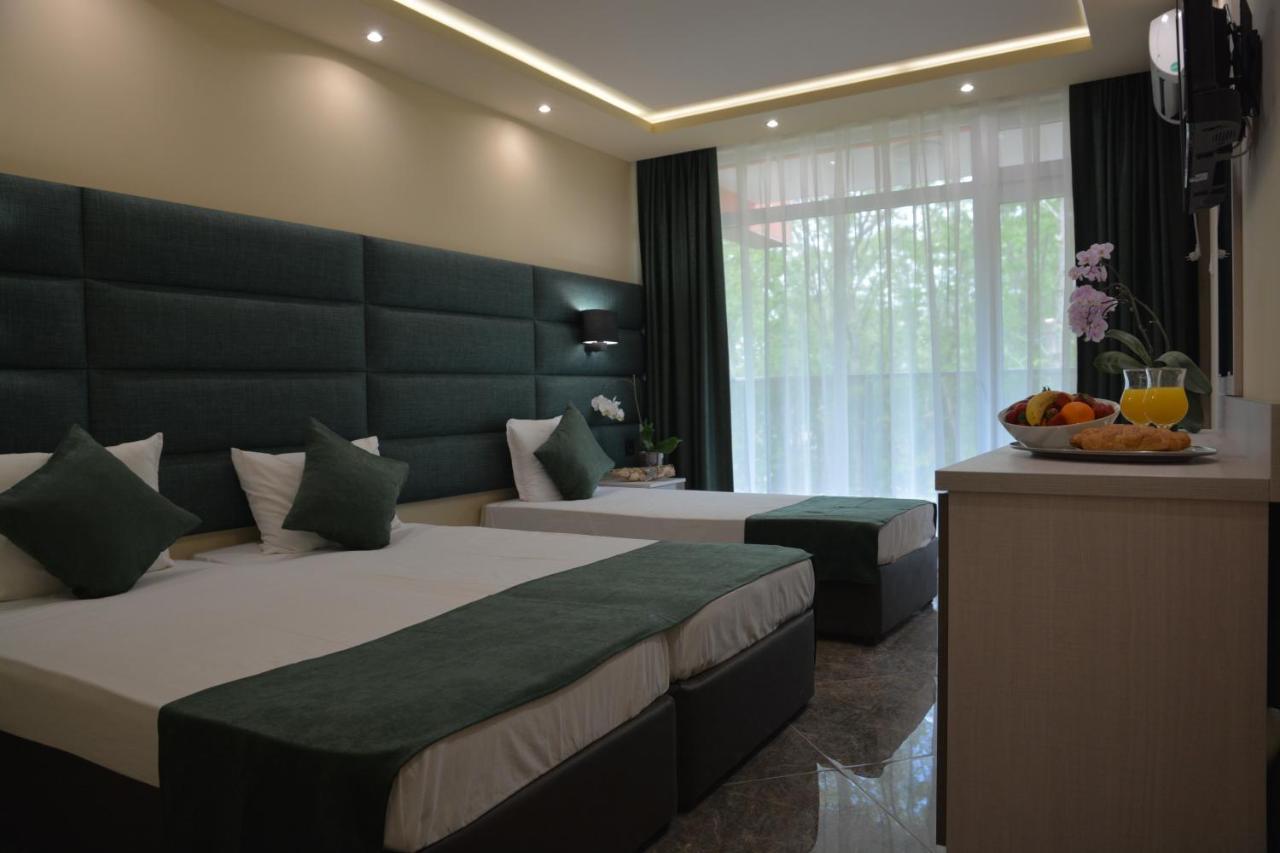 Hotel Neva Kiten (Burgas)