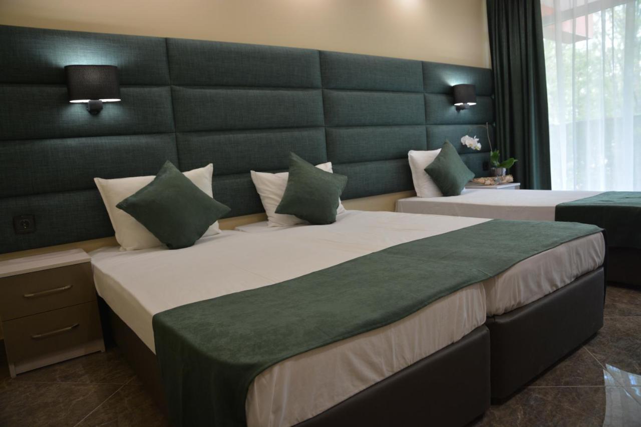 Hotel Neva 2*