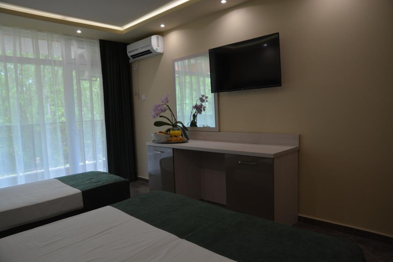 Hotel Neva Kiten (Burgas)