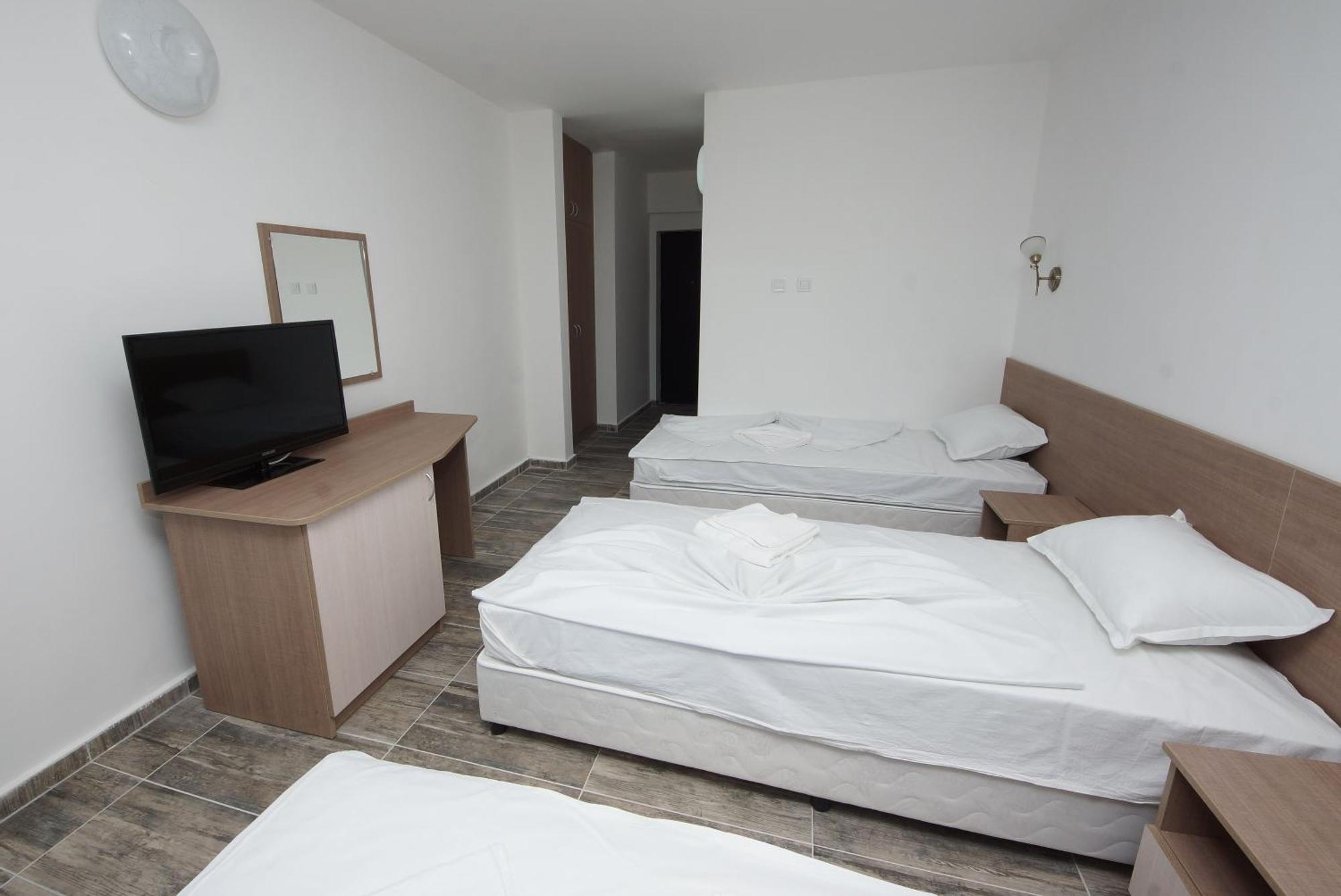 Hotel Neva 2*