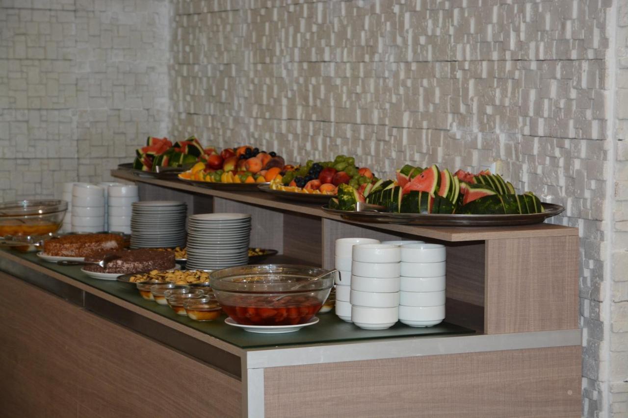 Hotel Neva 2*