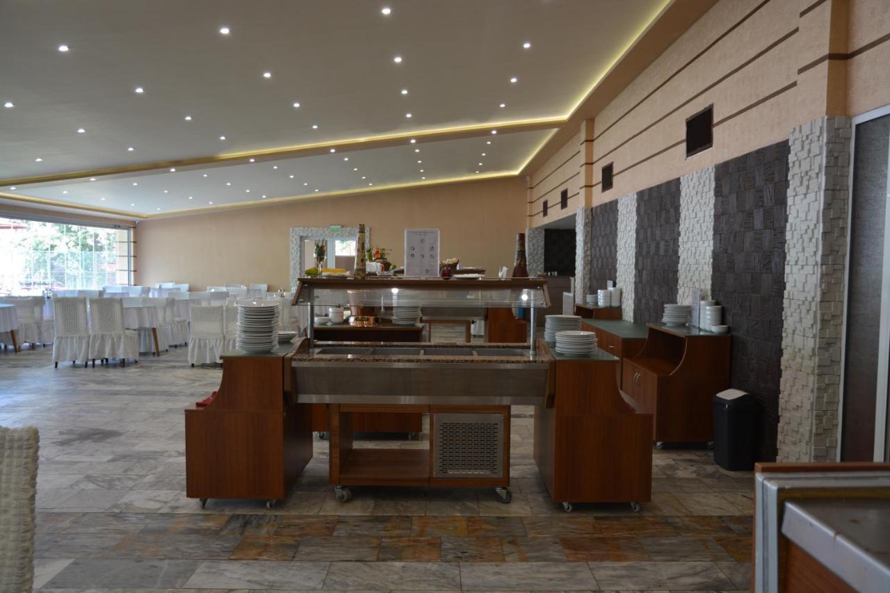 Hotel Neva Kiten (Burgas)