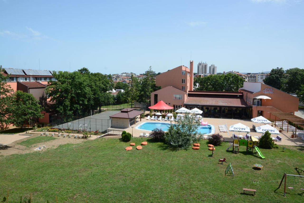 Neva 2* Kiten (Burgas)